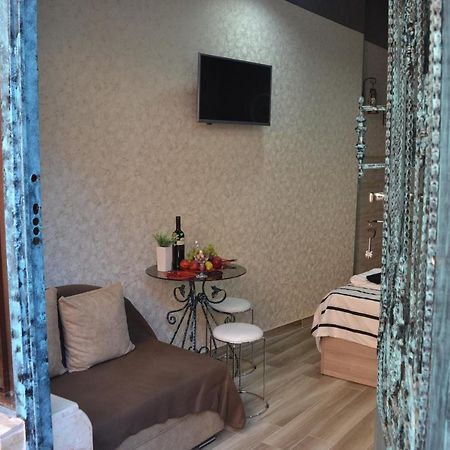Apartment Ani Tbilisi Exteriör bild
