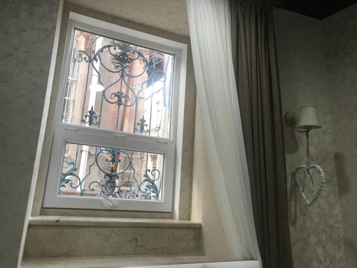 Apartment Ani Tbilisi Exteriör bild