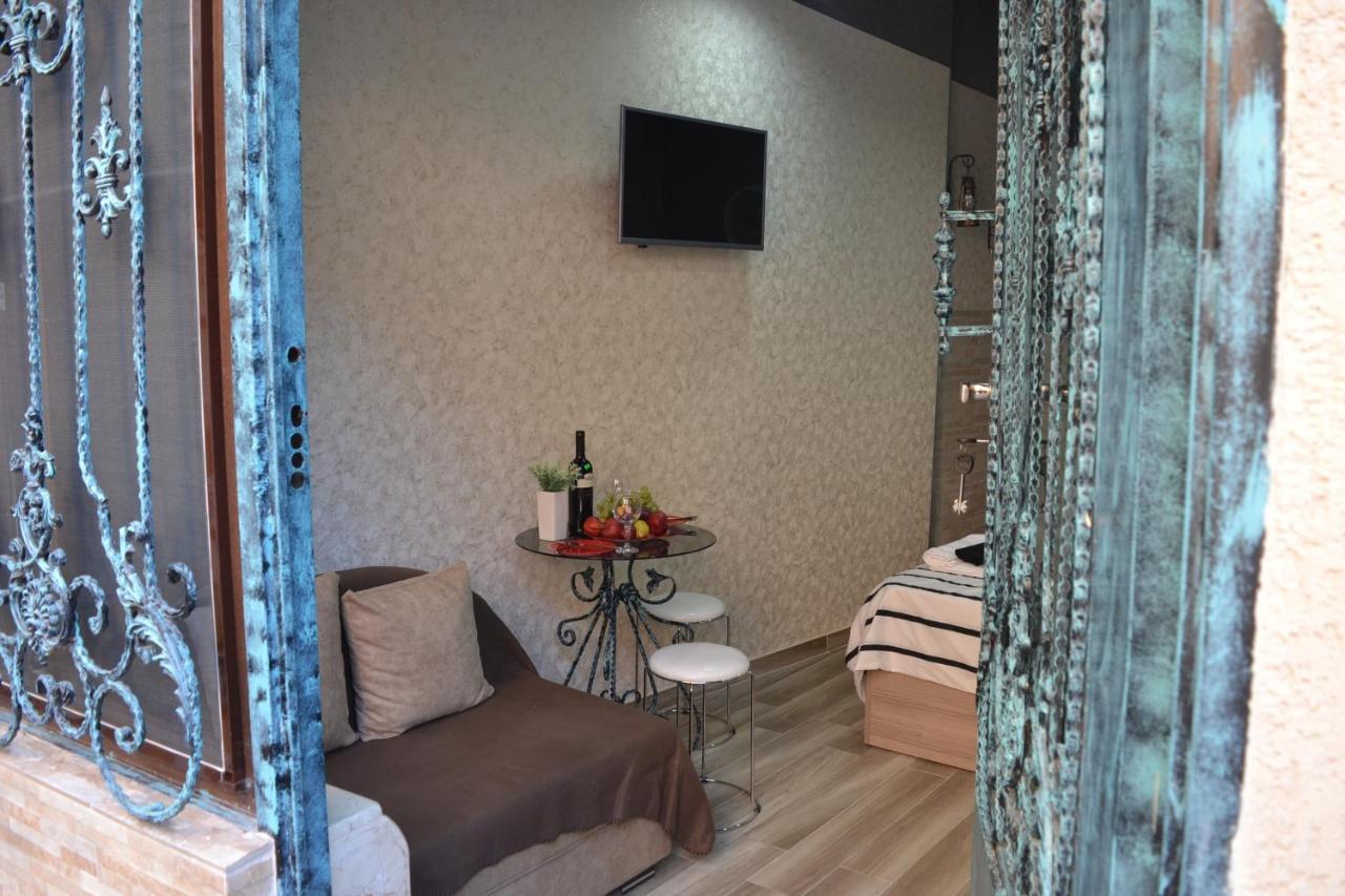 Apartment Ani Tbilisi Exteriör bild